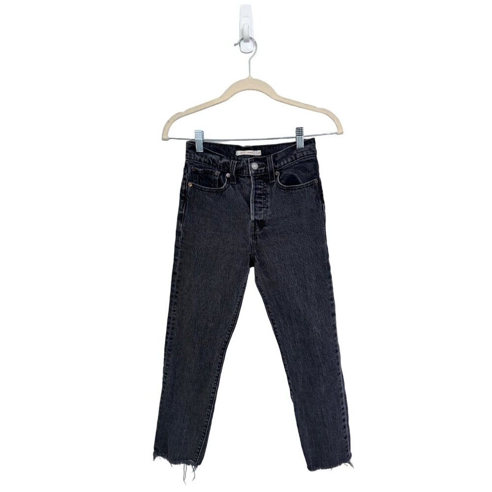 Levi's wedgie straight charcoal black denim size 24 raw hem grunge button fly